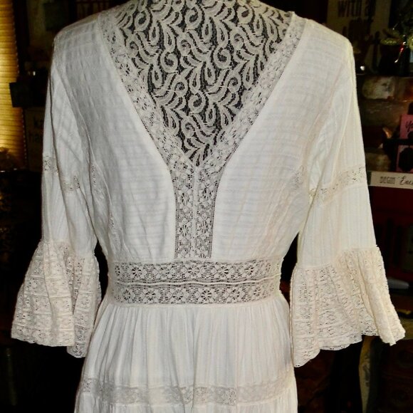 Spell Tuula Senorita Gown Size Large - Picture 3 of 6